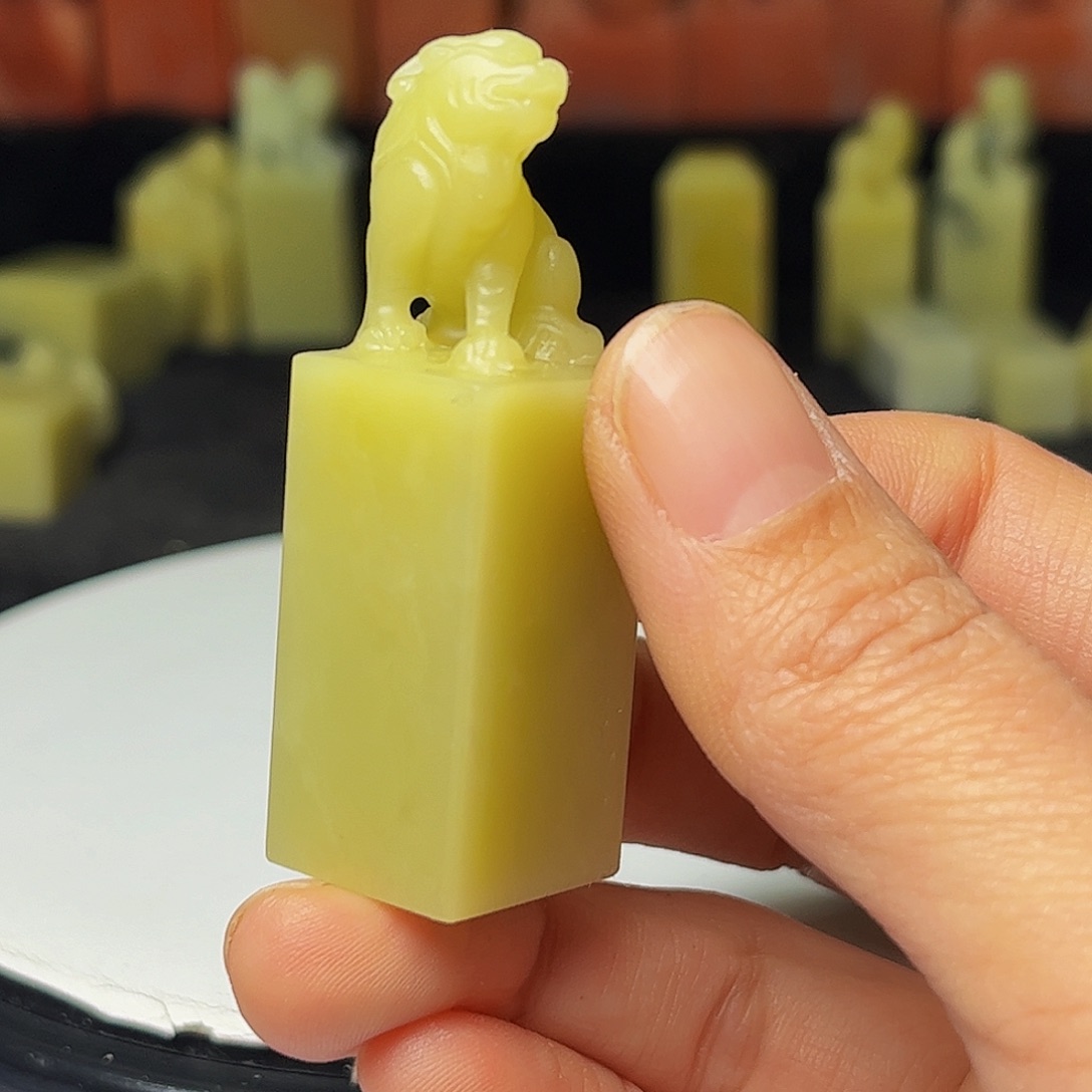 青田石印石封门青