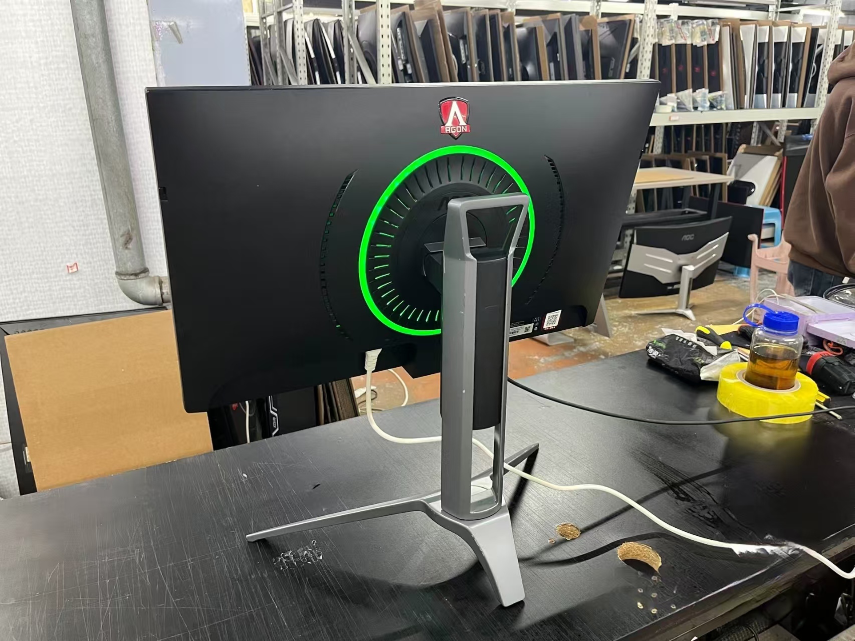 9新 AOC  福利性价比品 爱攻3代27寸2K 144HZ 直屏升降旋转显示器