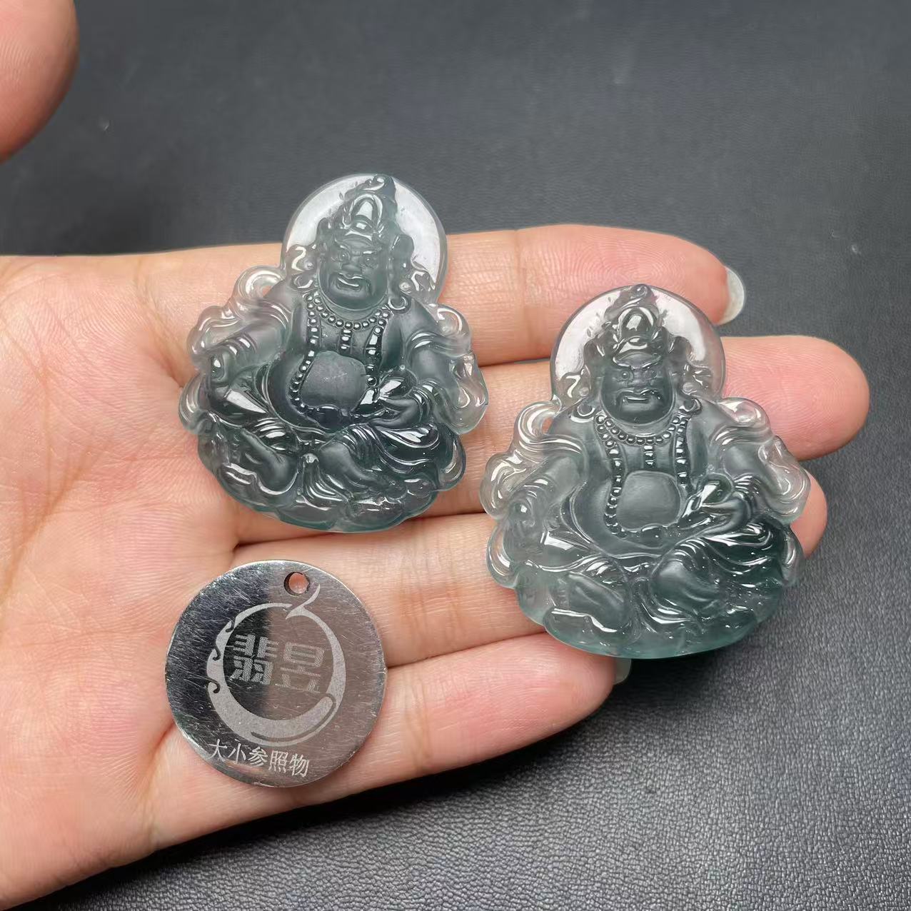 翡昱-N9-49835-天然A货翡翠吊坠绑绳-多样性发其一