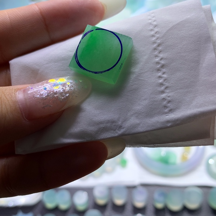 定制翡翠未镶嵌福利