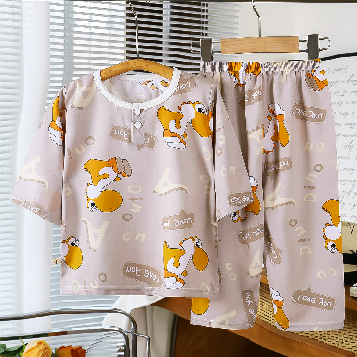 【莱赛尔】夏季男童短袖冰凉套装舒适透气