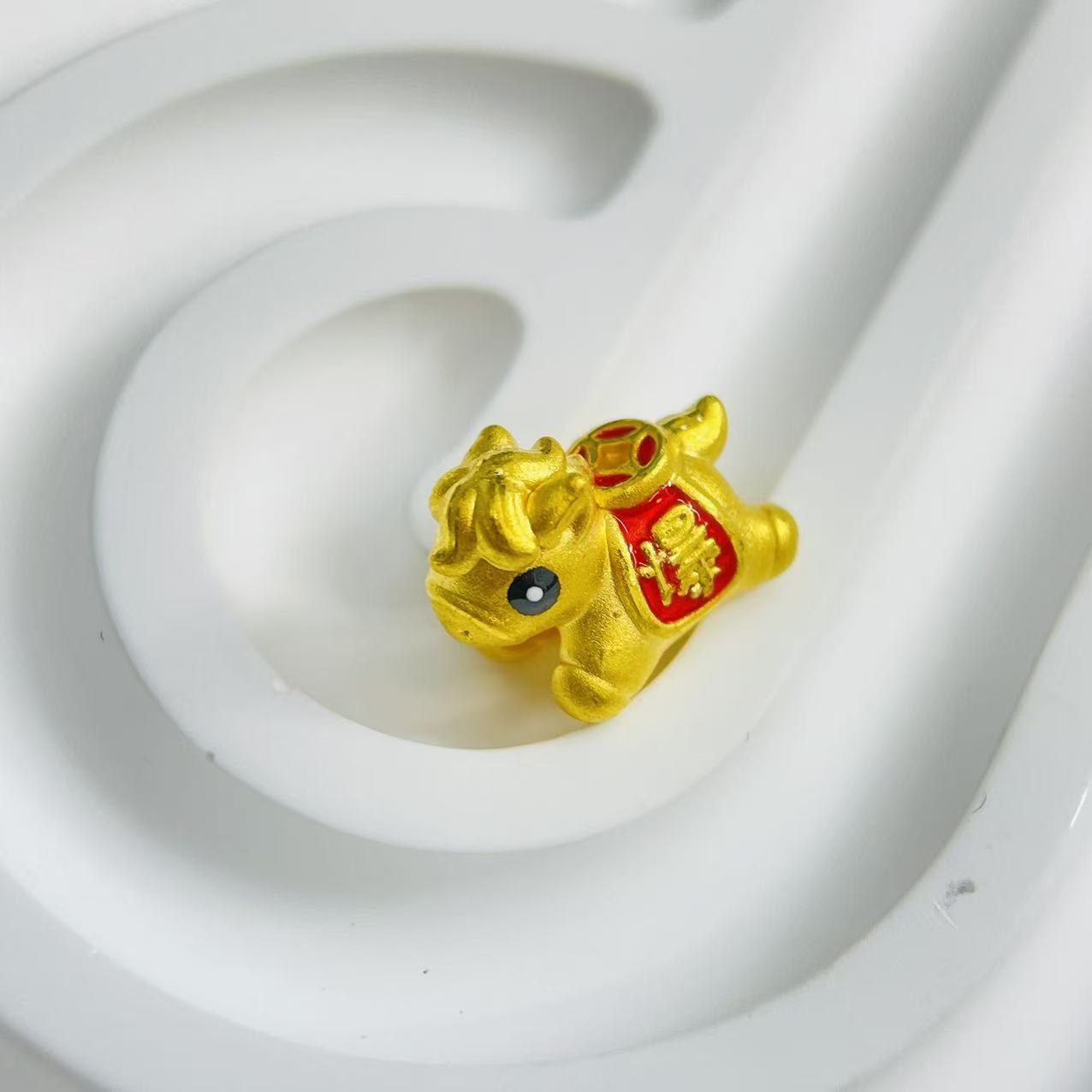 黄金足金999马上暴富珐琅彩通孔DP3066-01080