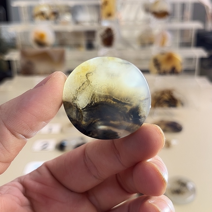 未镶嵌玛瑙/玉髓珠宝奇石