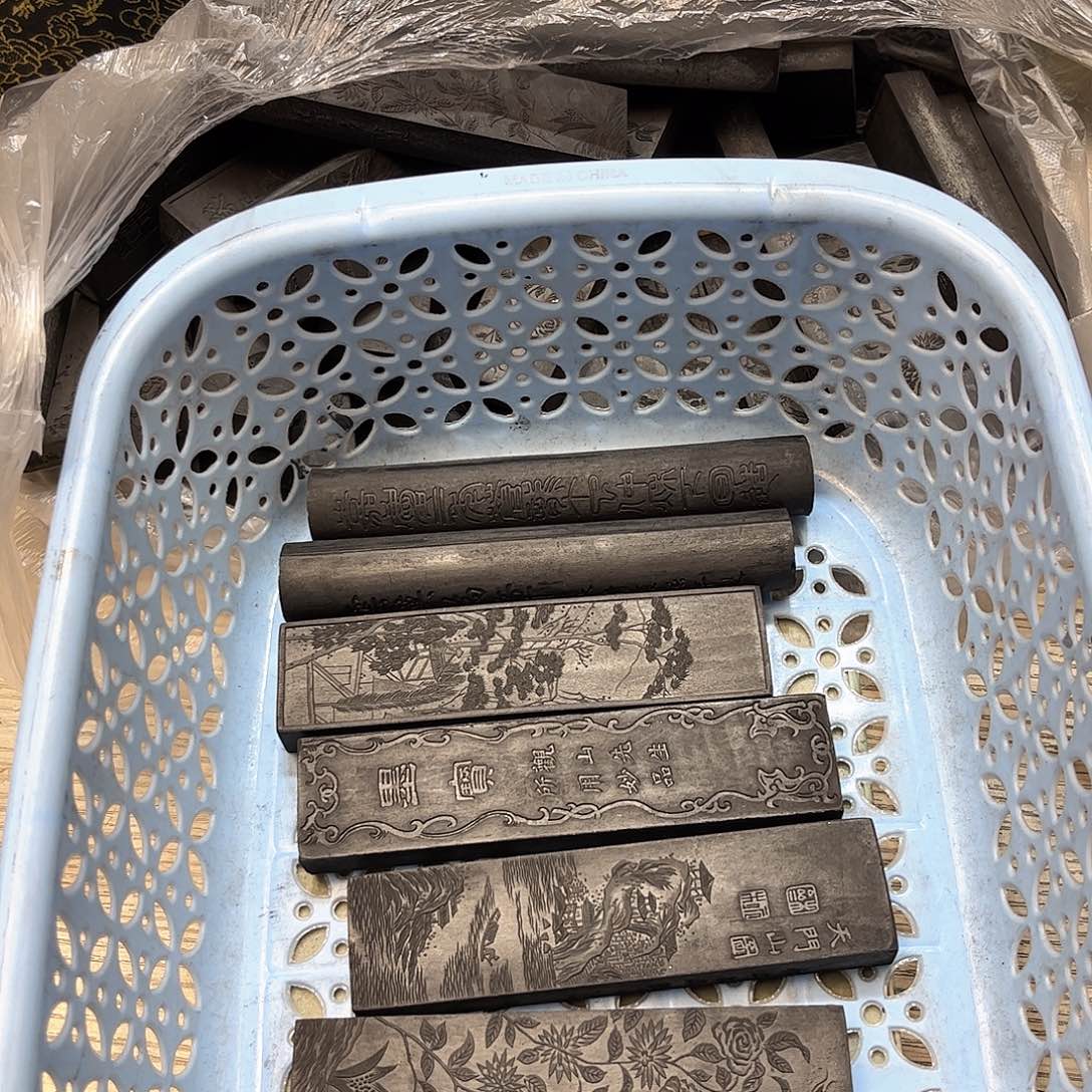 哈哈哈哈哈刚刚8条