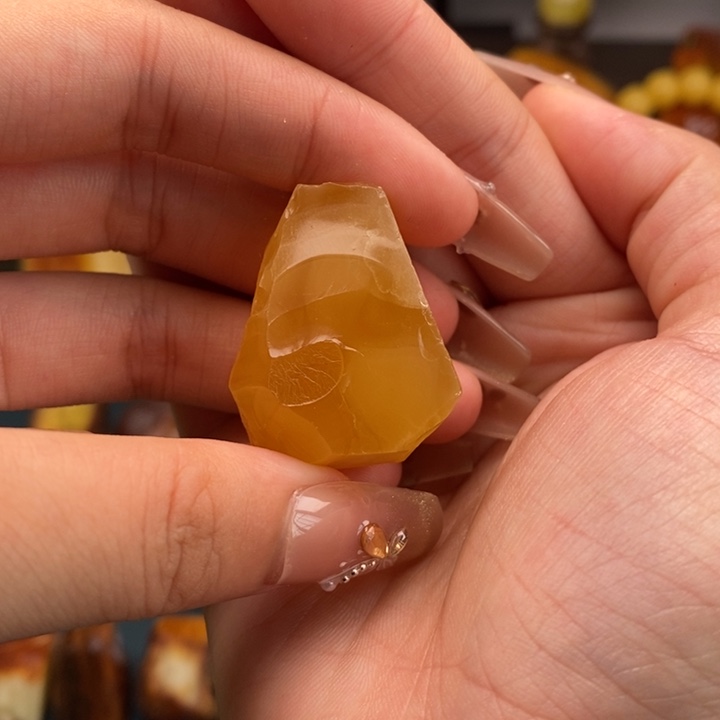 未镶嵌定制琥珀蜜蜡