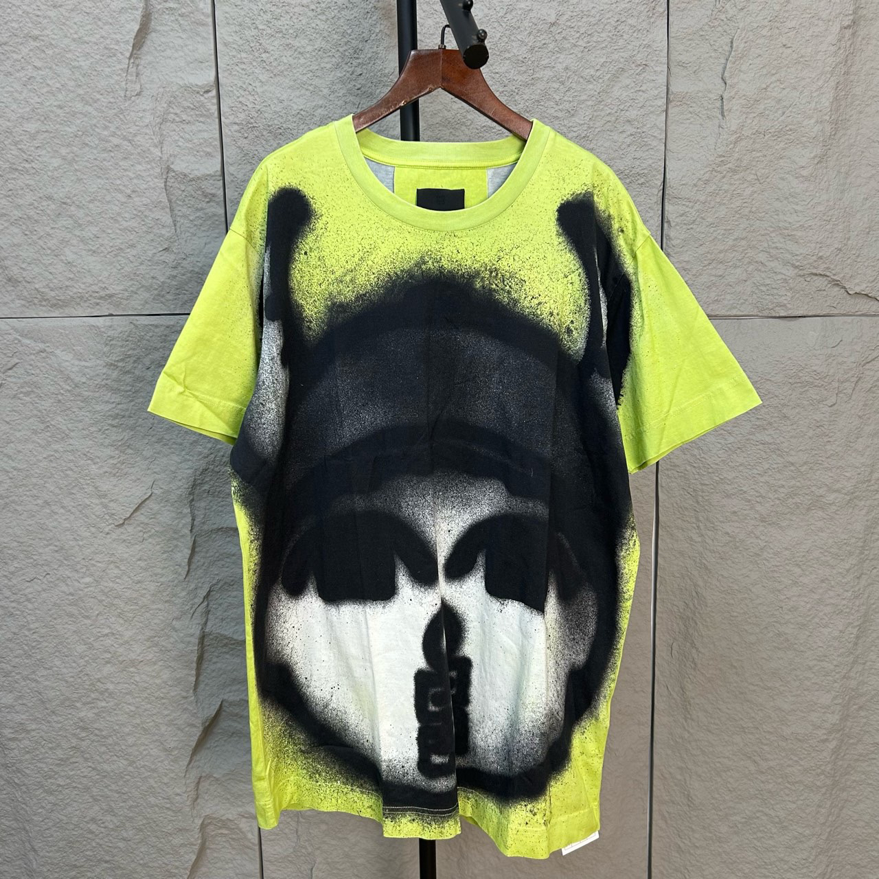 99新 Givenchy/纪梵希 绿色涂鸦短袖 XXS码 ys001082