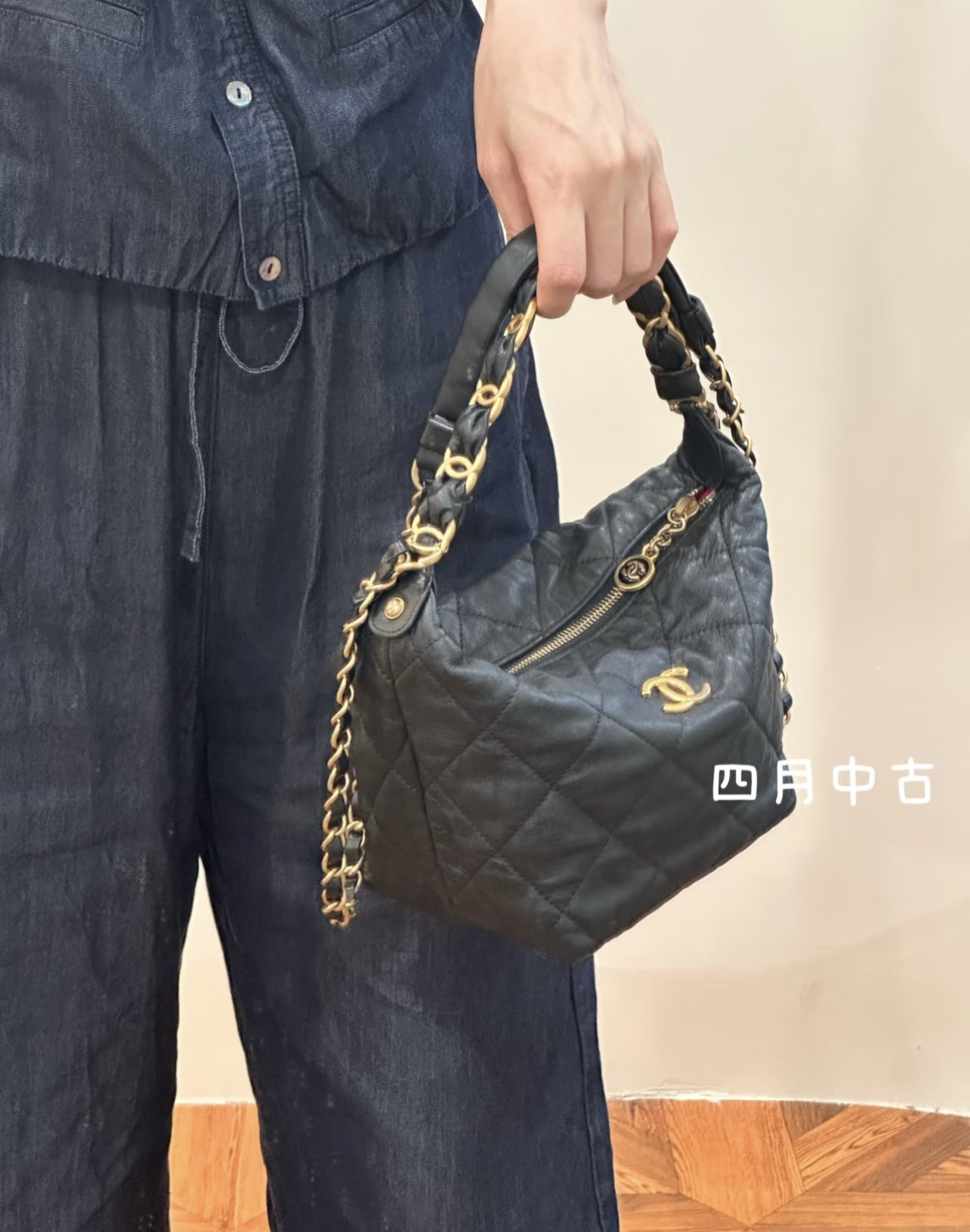 95新 Chanel/香奈儿 黑金满logo2way饭盒大号 卡标齐