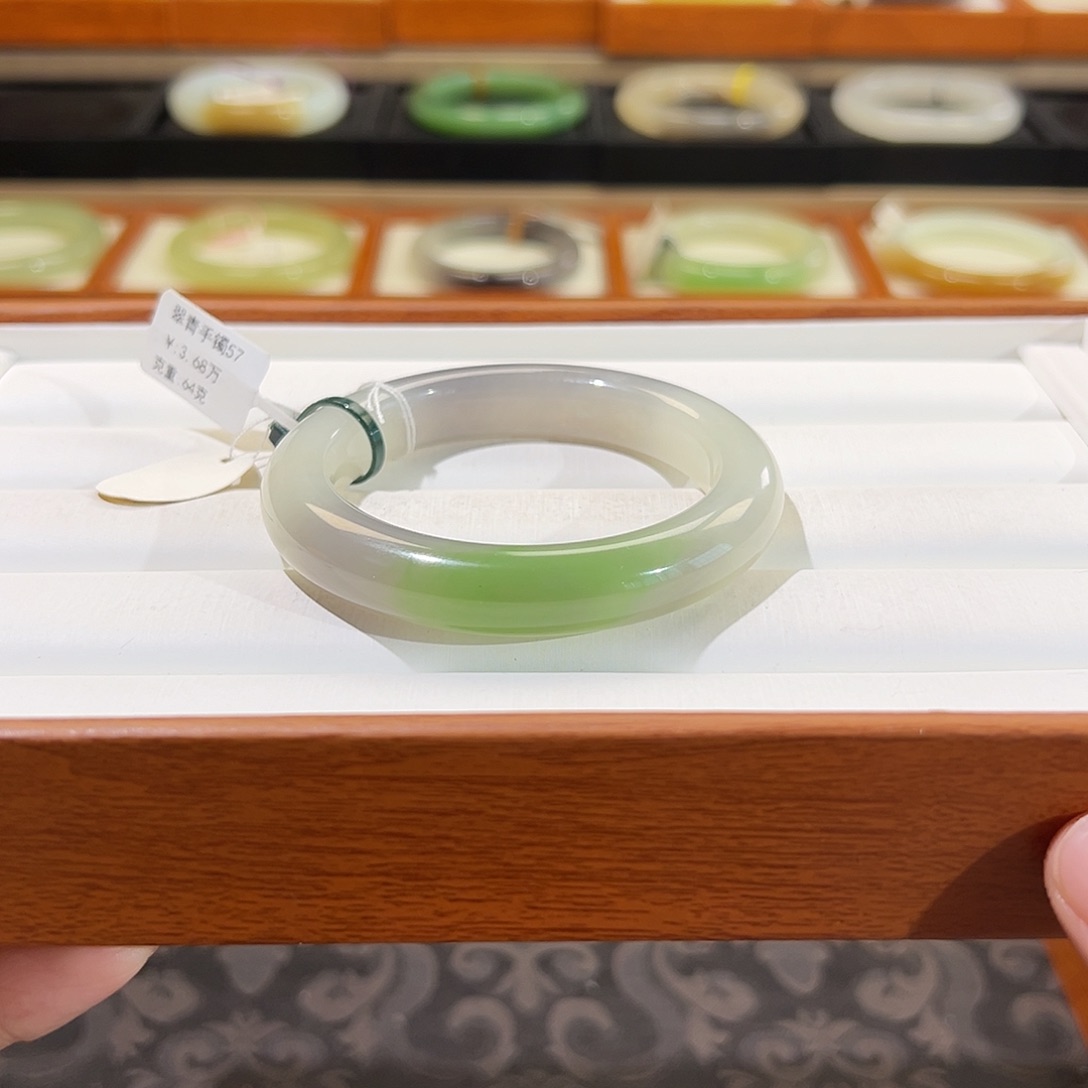 和田玉手镯未镶嵌  【三色紫翠】