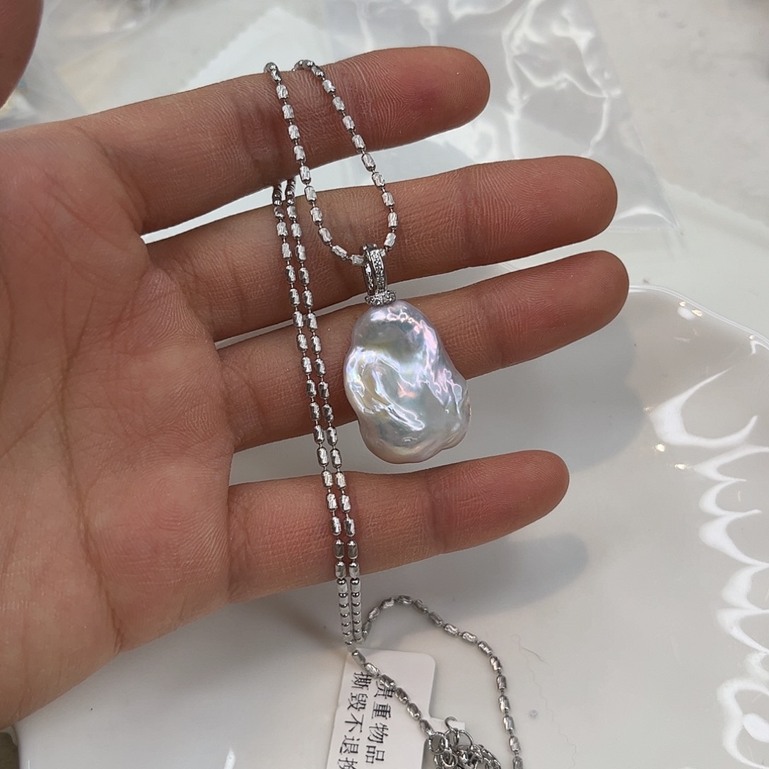 淡水珍珠合金耳饰