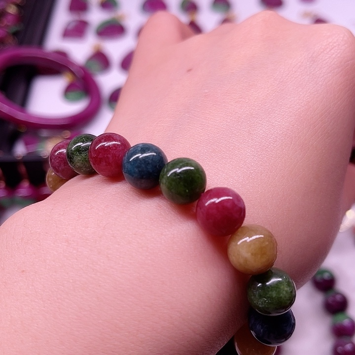 红宝石糖果碧手串未镶嵌