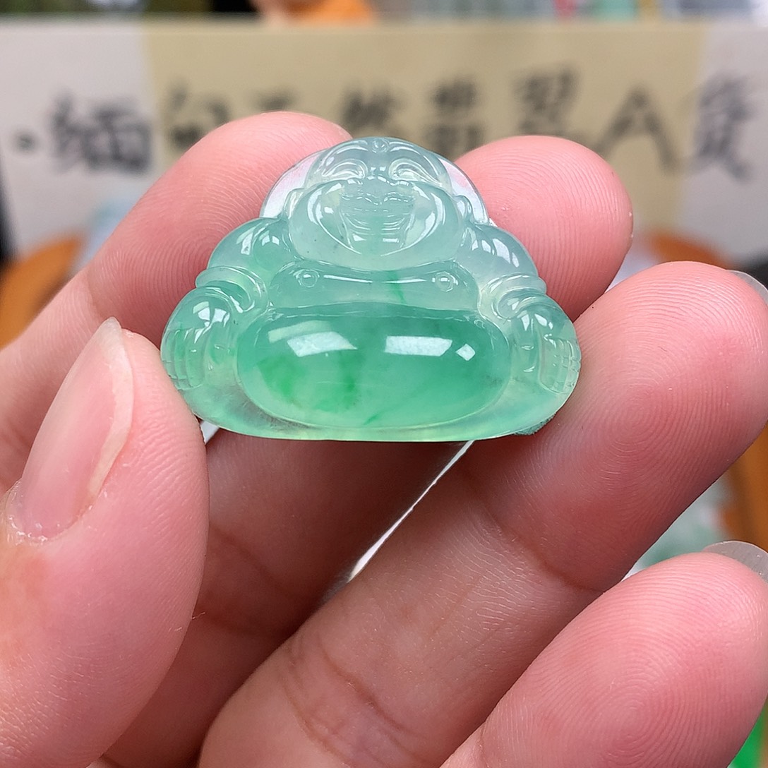 翡翠裸石缅甸天然A货翡翠阳绿佛公