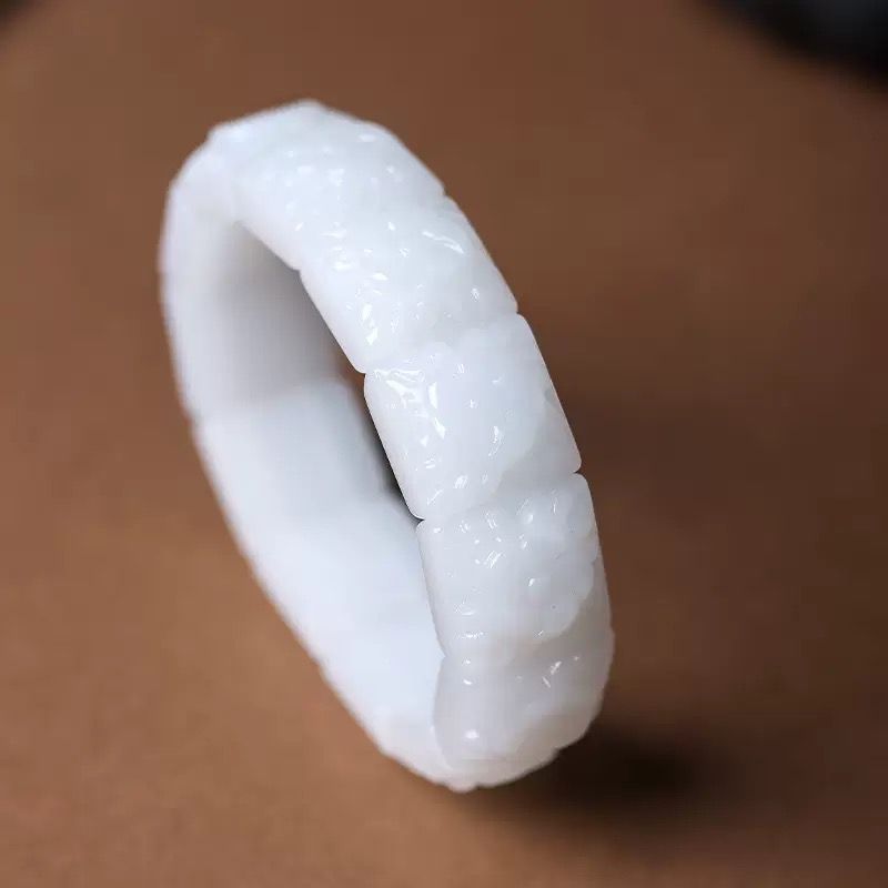 ZH-1144 精品手串（有礼盒）