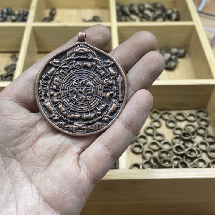 藏传紫利马挂牌一个手工翻砂