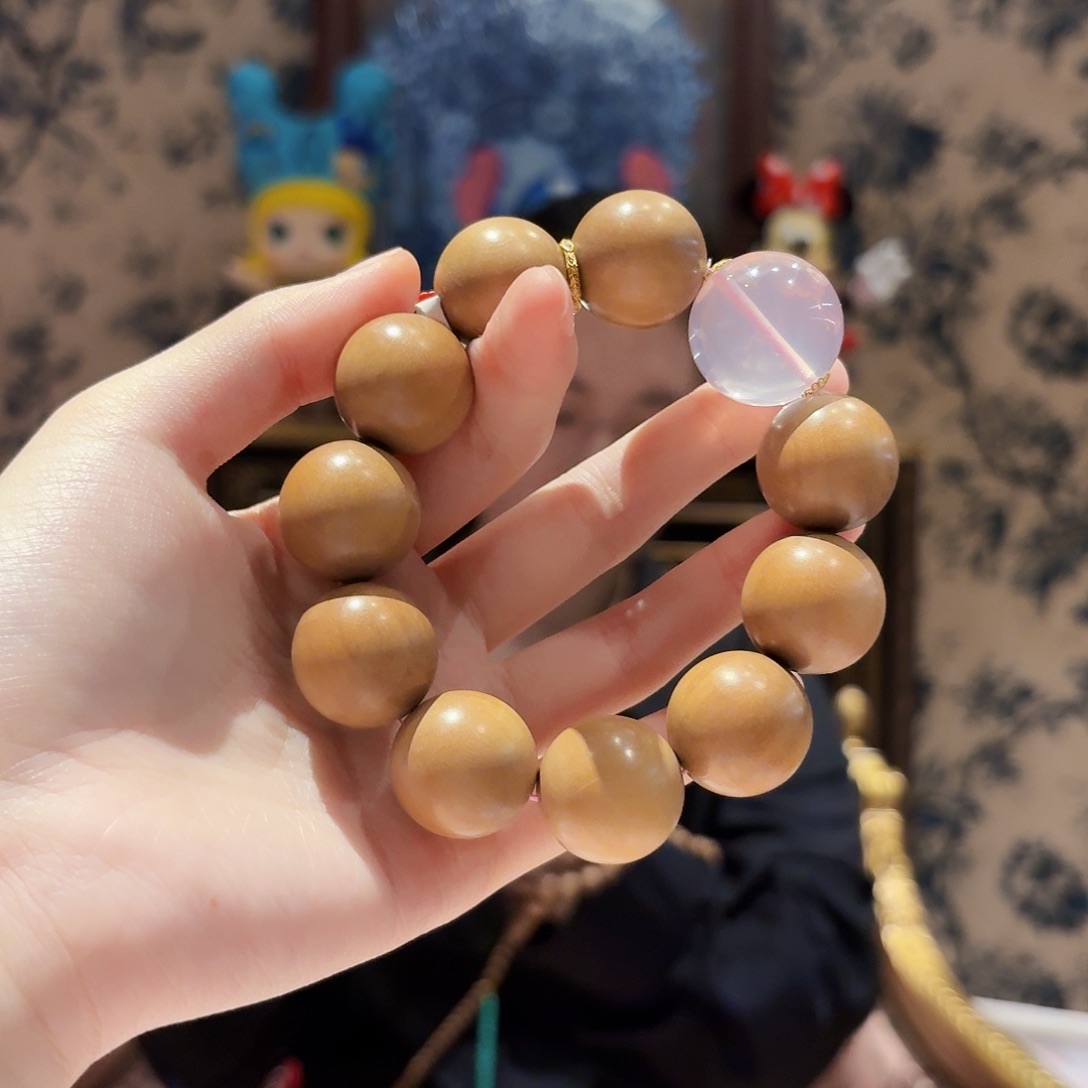 檀香木手串未镶嵌