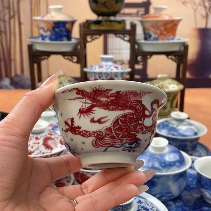 陶摆件鱼化龙压手杯