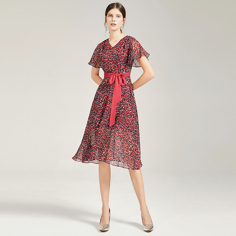 D03捡漏时尚南油轻奢品牌龙凤腾女装先到先得