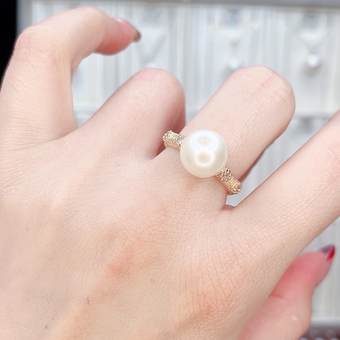 合金淡水珍珠吊坠(赠链)