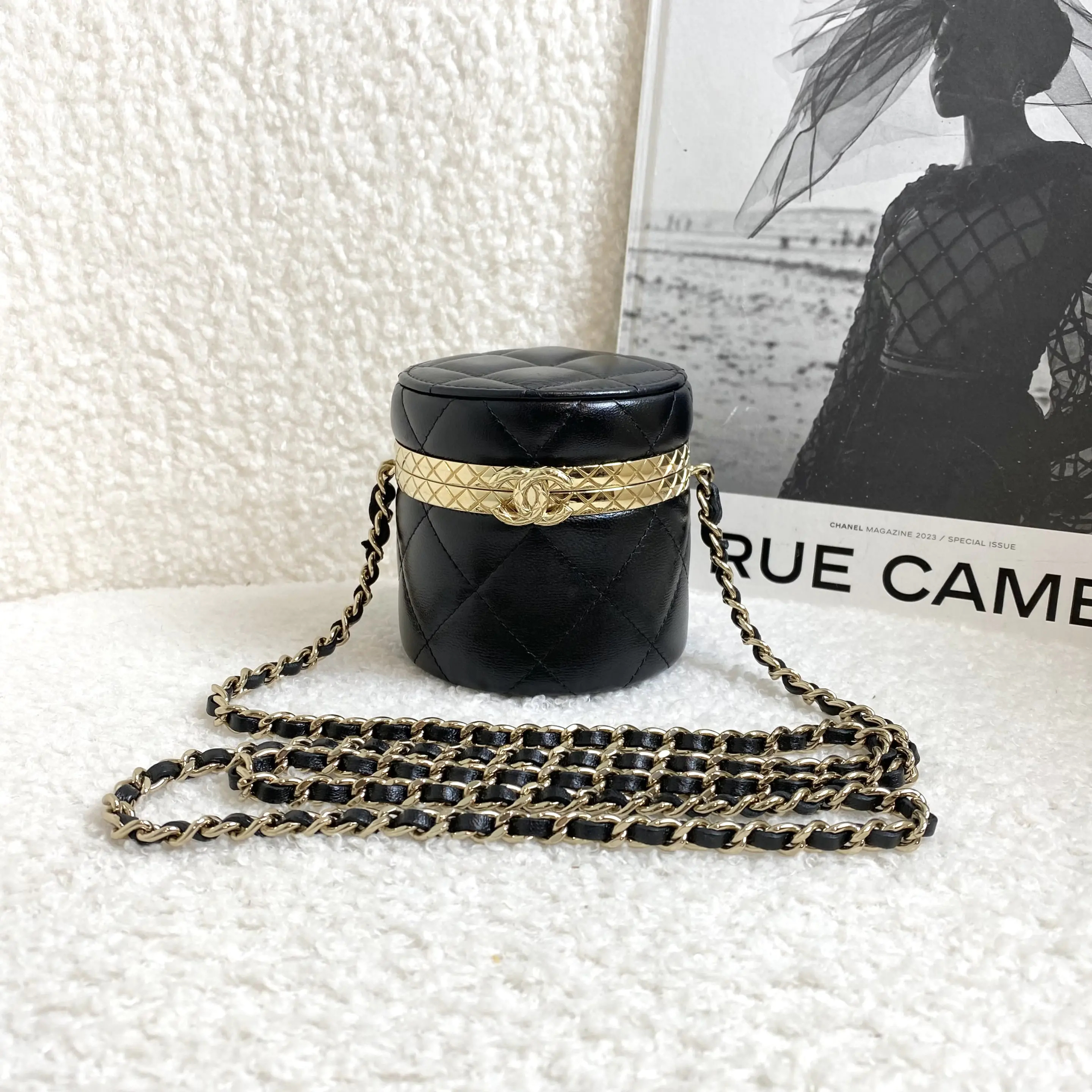 99新 Chanel/香奈儿 22k黑金羊小圆筒包/12期/32734024/代卖服务