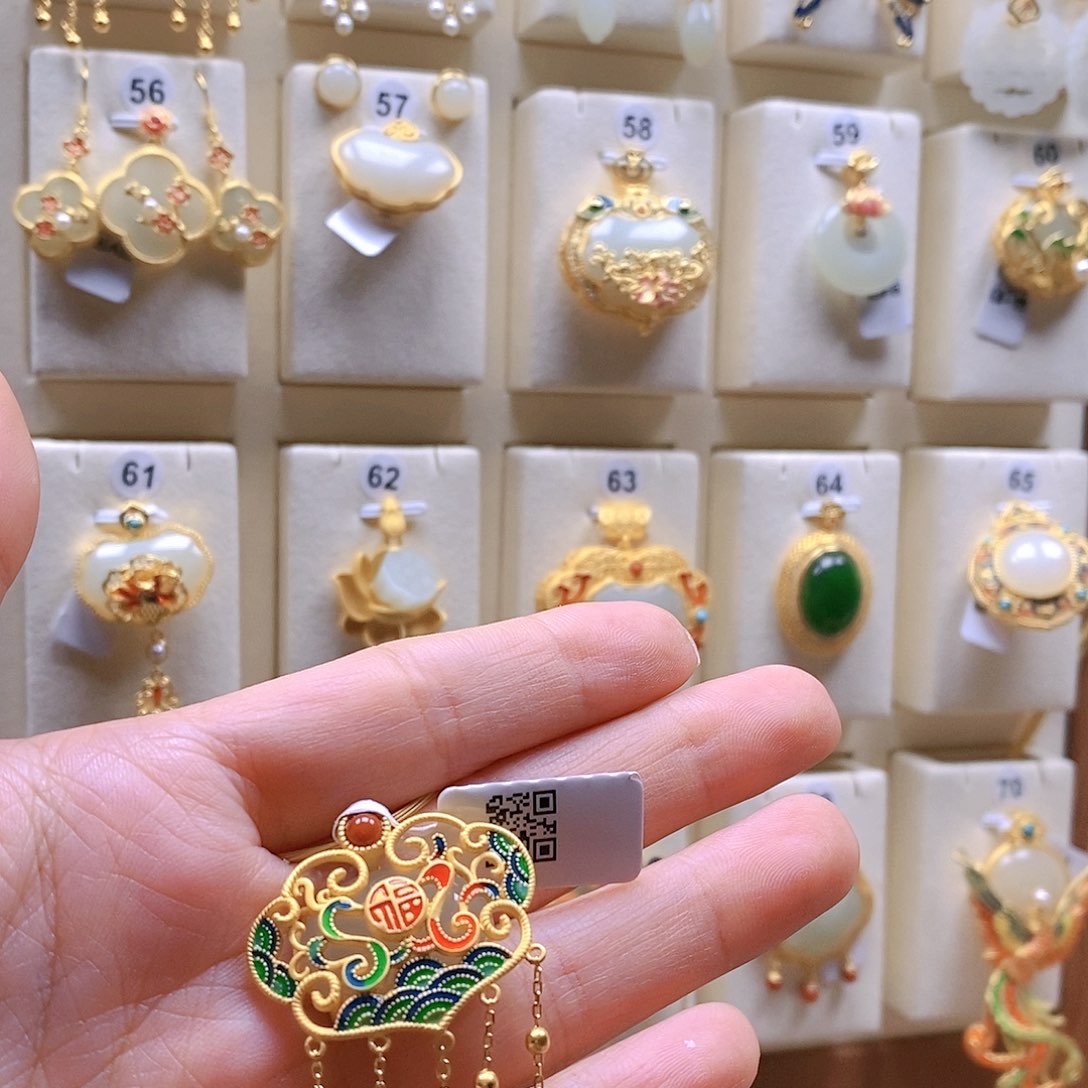 和田玉颈饰银S925镶嵌