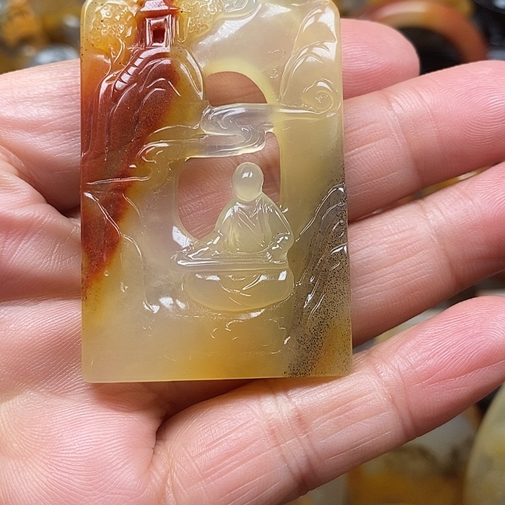 石英质玉（黄龙玉）合金颈饰