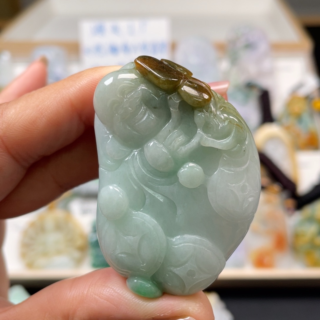 翡翠吊坠(不含链)未镶嵌