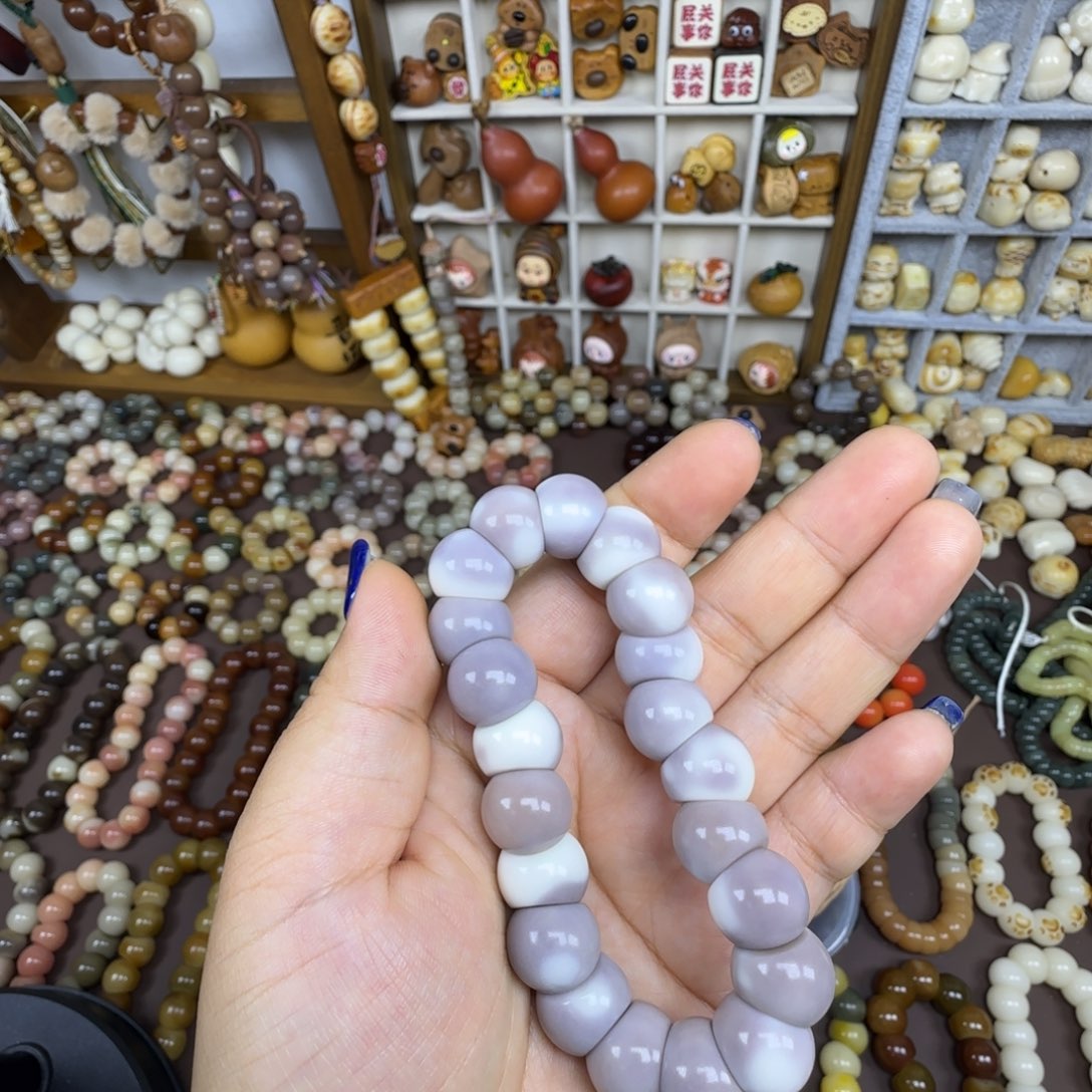 温***一菩提根/象牙果吊坠