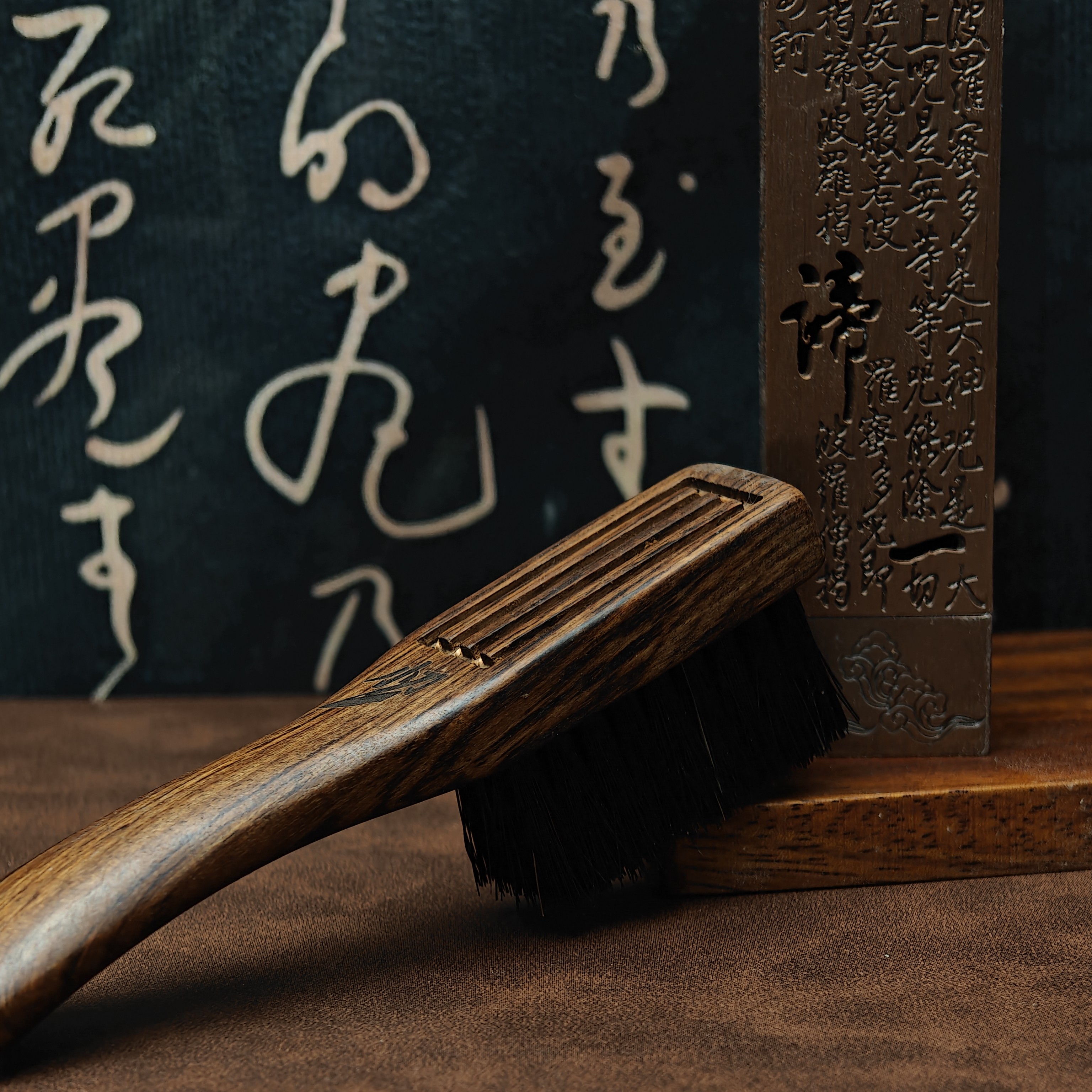 小刀店铺专属非洲檀木文玩刷，猪鬃毛刷头