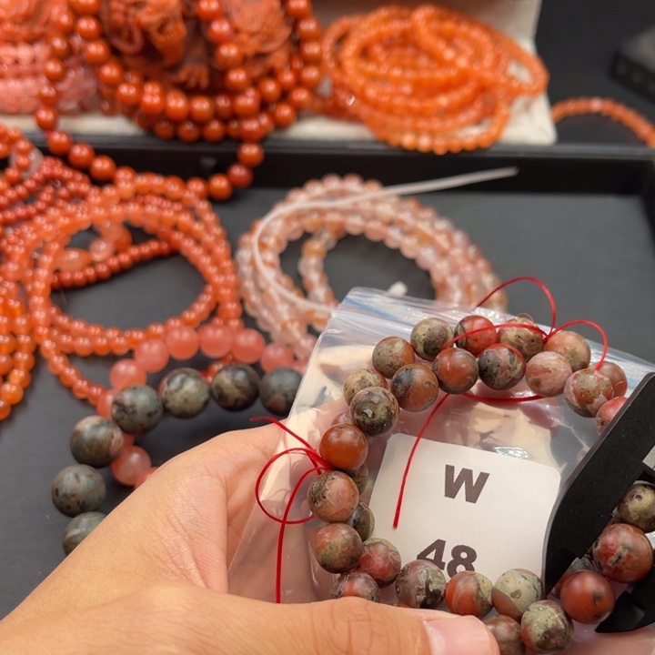 南红玛瑙未镶嵌多样性发货默认微瑕称重10mmx2