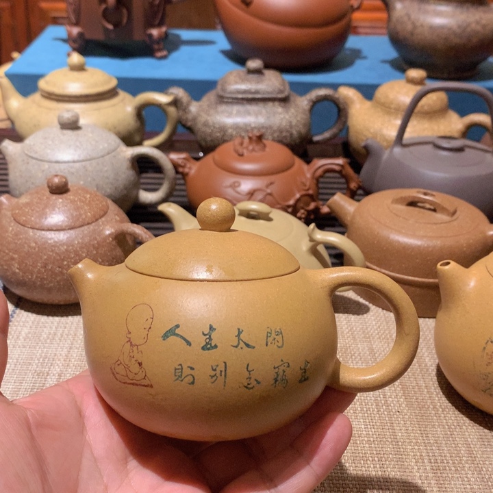 茶壶紫砂西施黄金段