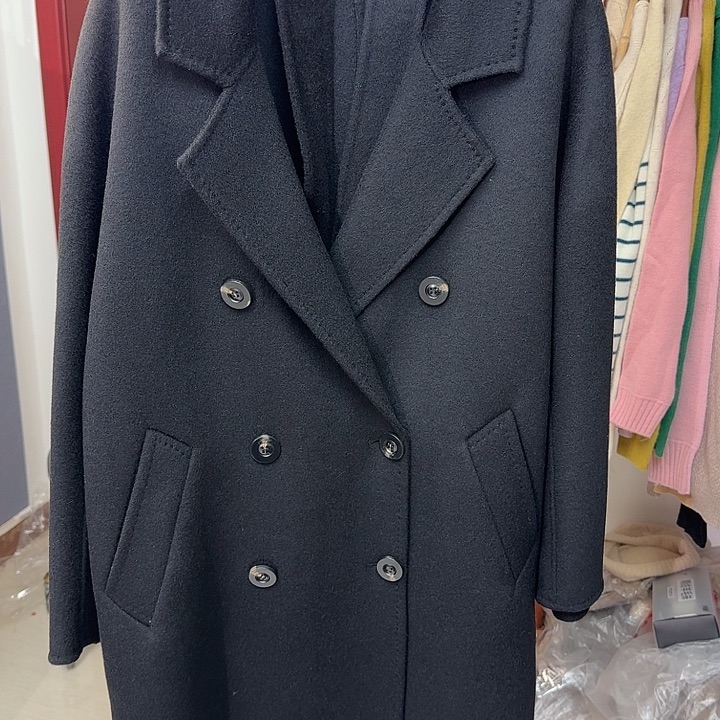 101801黑色100%美丽诺羊毛大衣