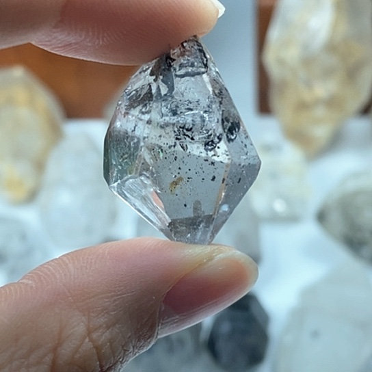 水晶颈饰未镶嵌流沙