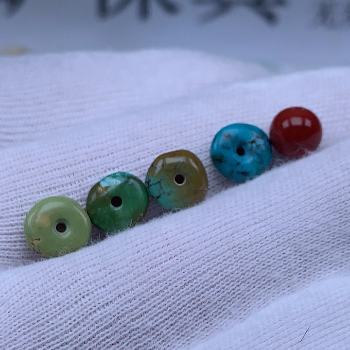 南红玛瑙未镶嵌珠宝奇石