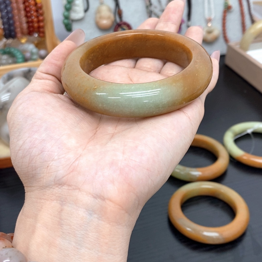 石英质玉手镯未镶嵌暖*