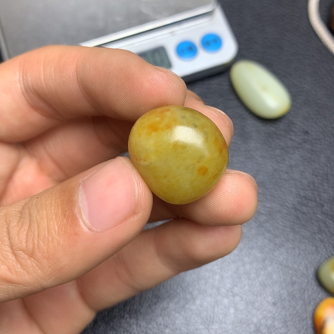 和田玉未镶嵌摆件