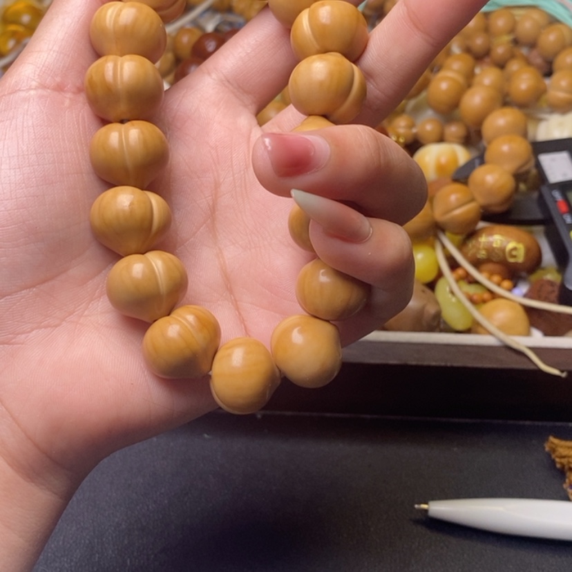 【闪购商品】吊坠猴头核桃@****