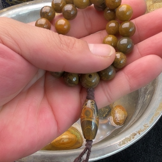 张***源玛瑙/玉髓合金颈饰