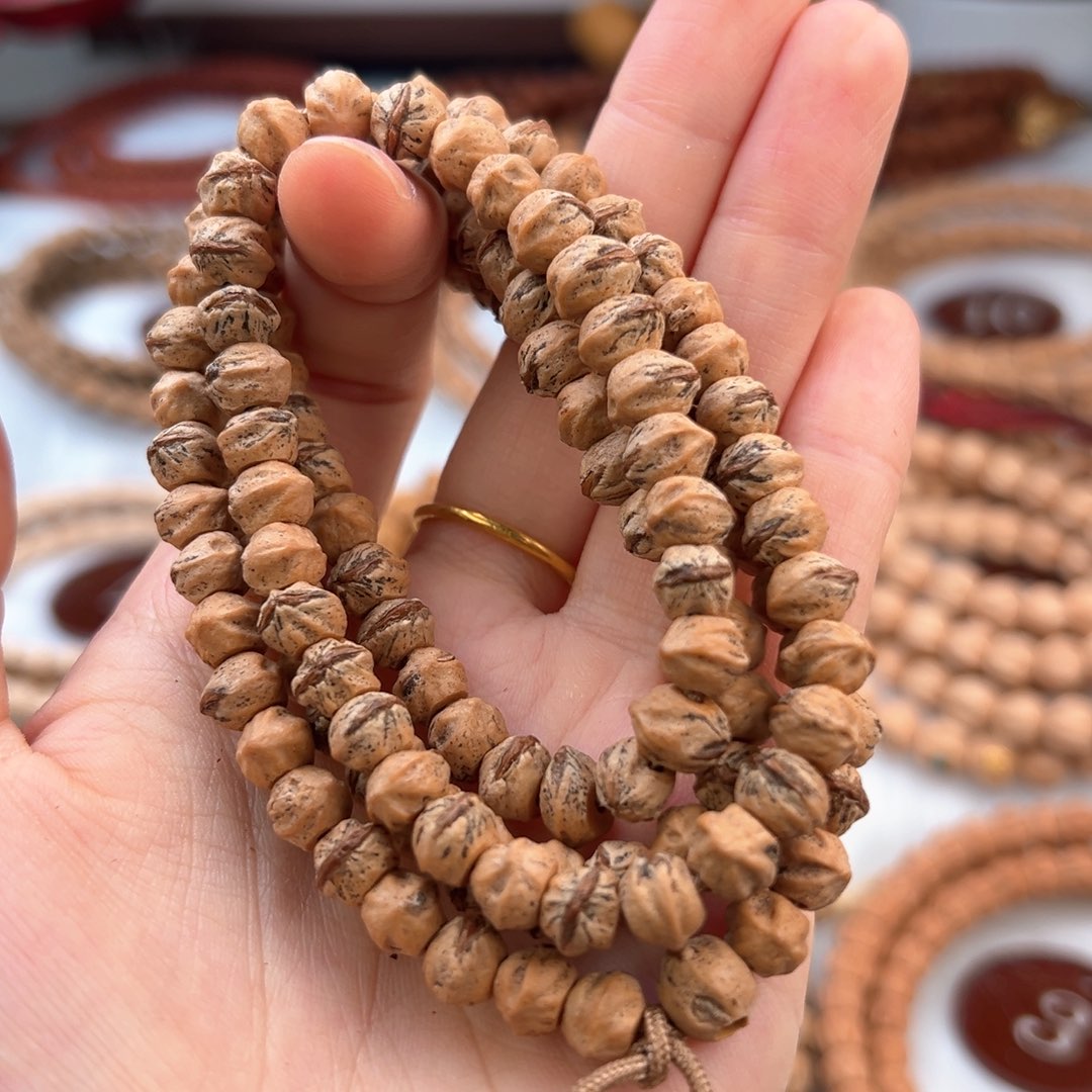 柏香籽/百香籽吊坠