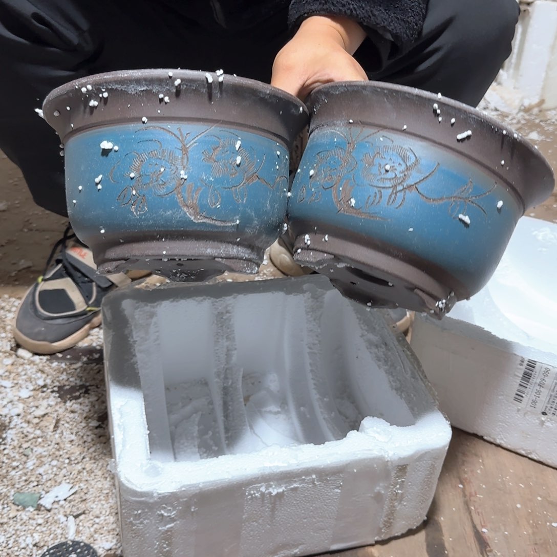 紫砂花盆瑕疵和瑕疵的