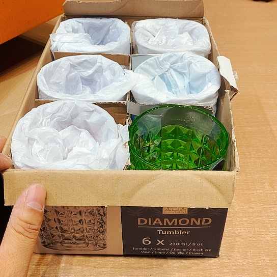 万千严选瓷器杂项如图所示谭*