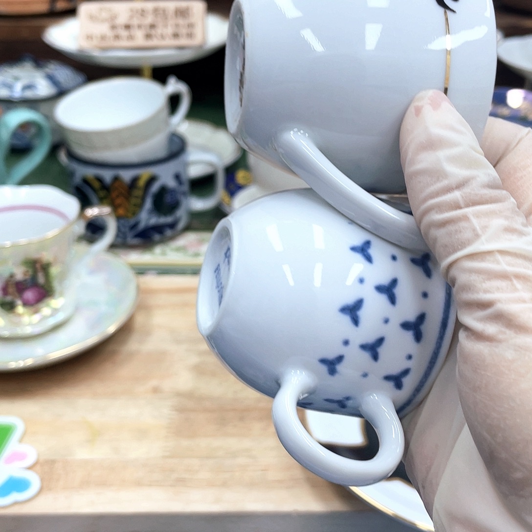 花***声鹿屋家的美丽咖啡杯