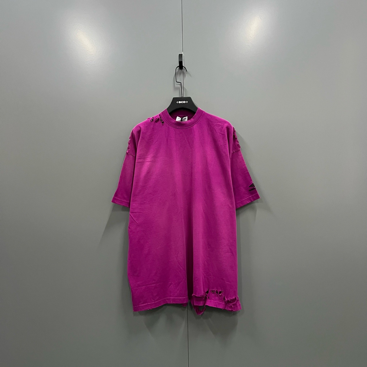 95新 Balenciaga/巴黎世家 （c3）破坏短袖3码/000397