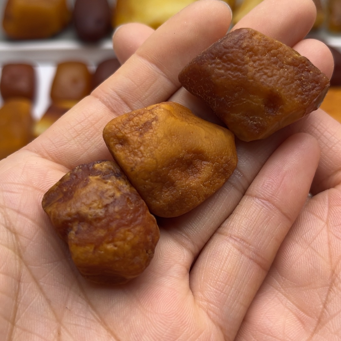 定制琥珀未镶嵌蜜蜡定制原石