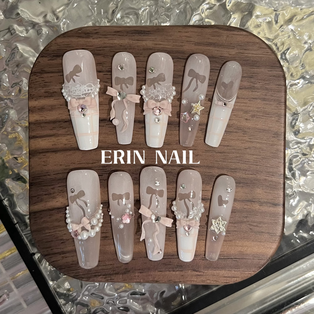 【ERIN NAIL｜梦影】纯手工珍珠蝴蝶结气质温柔氛围感格纹法式穿戴甲