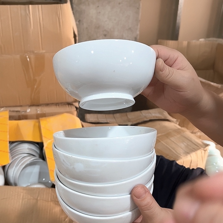 瓷片高白泥五英寸小高脚米饭碗六个，微瑕包邮