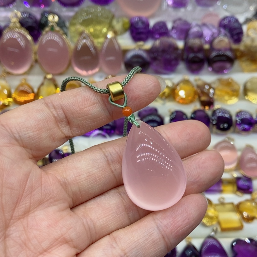 【闪购商品】水晶水晶吊坠未镶嵌