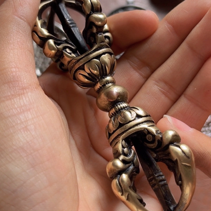 颈饰琉璃哈*?喜欢的朋友