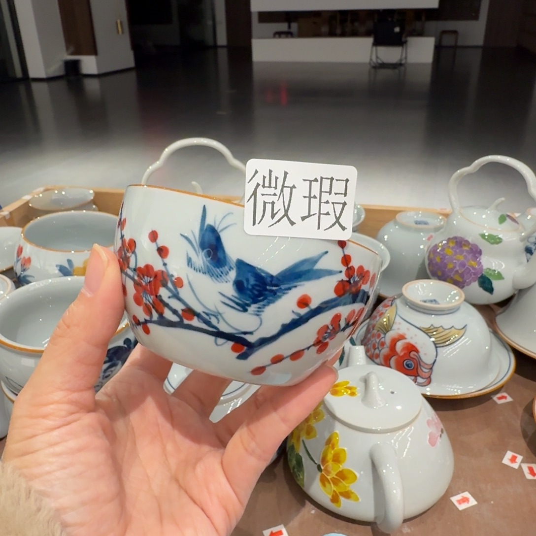 釉下手绘茶具微瑕