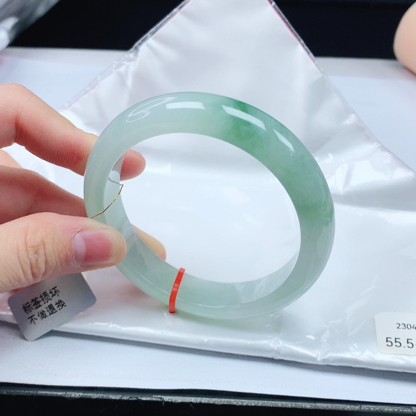 【闪购商品】翡翠手镯未镶嵌天然缅甸a货手镯55+