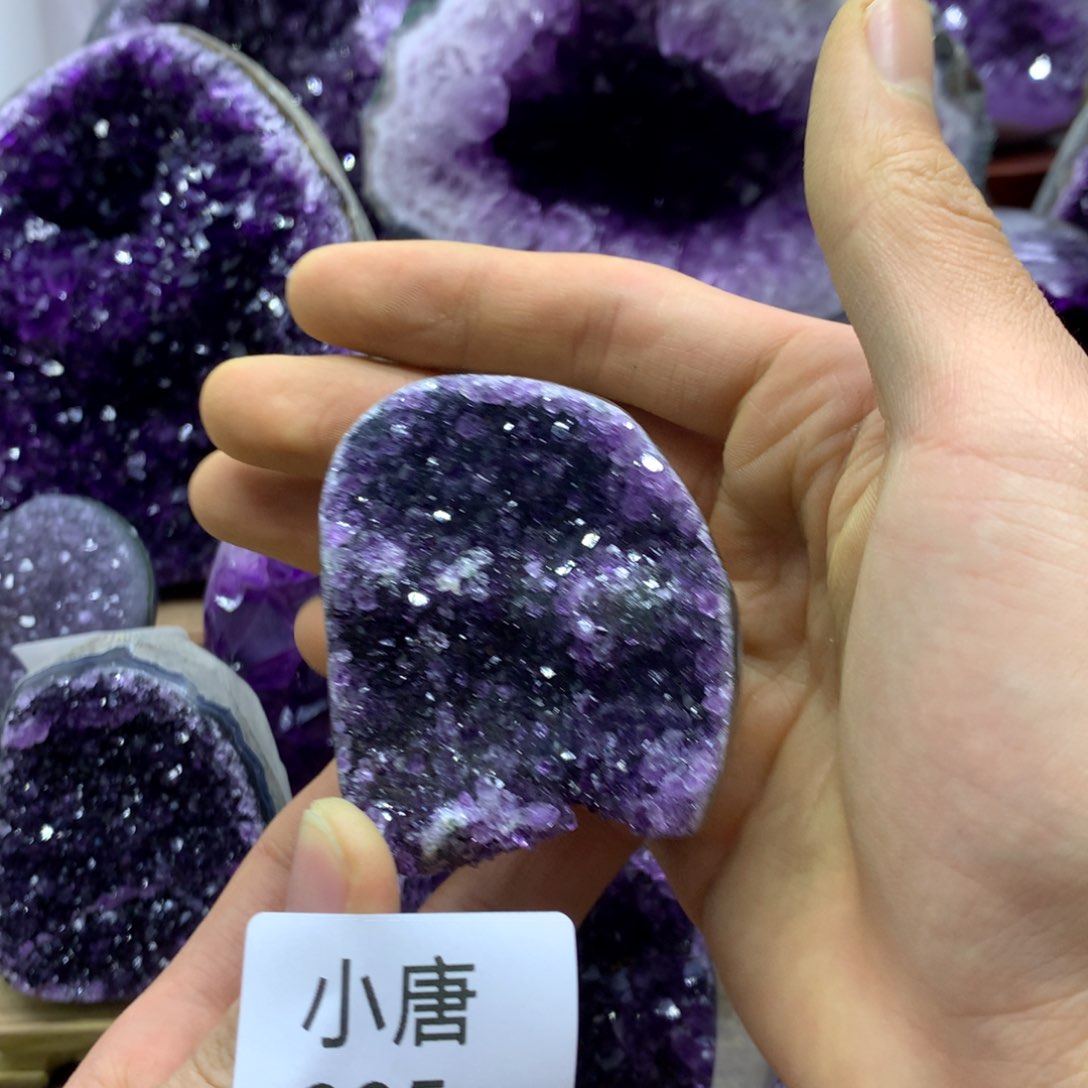 紫晶大型摆件（非配饰）未镶嵌