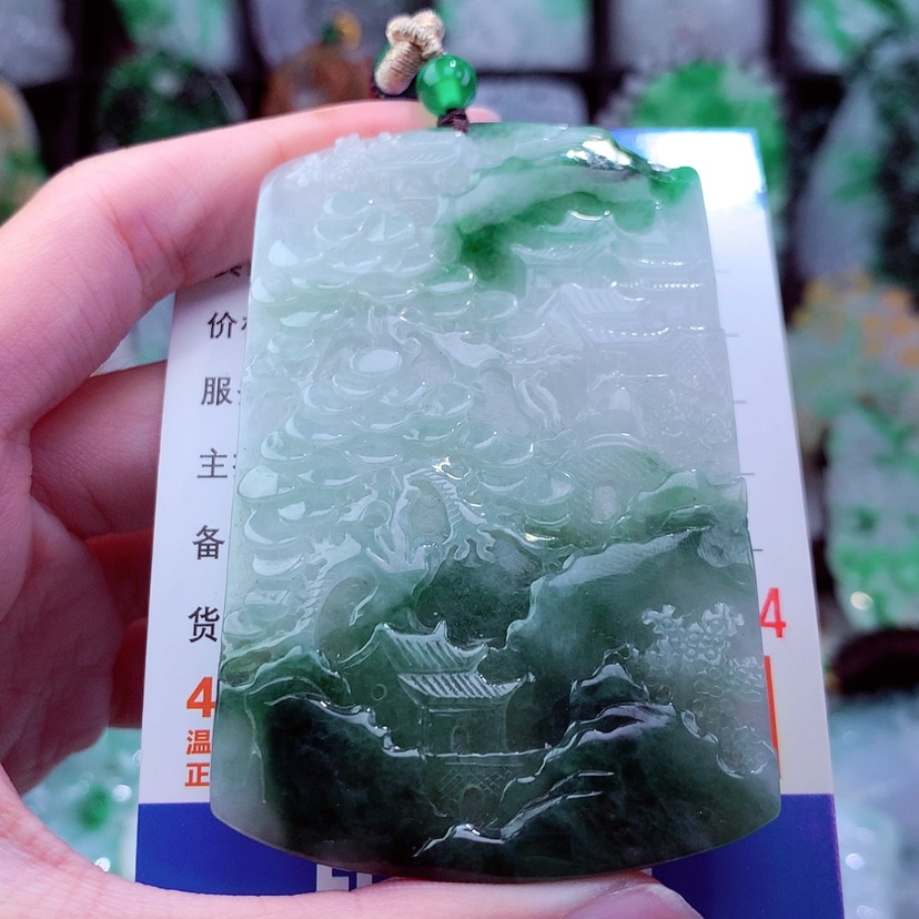 【闪购商品】翡翠颈饰未镶嵌天然